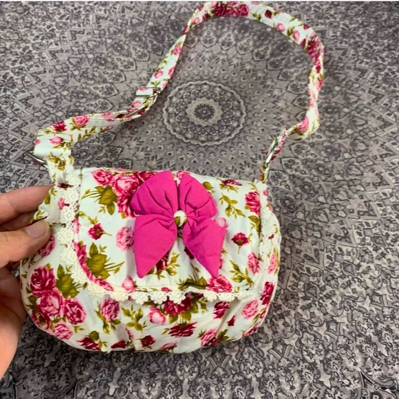 NaRaYa Quilted Small Adjustable Strap Purse - Picture 3 of 8